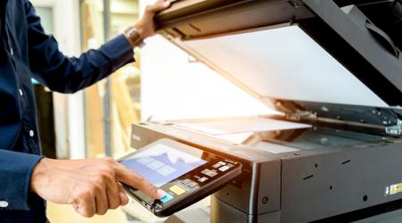 Hướng dẫn cách vệ sinh máy photocopy văn phòng hiệu quả